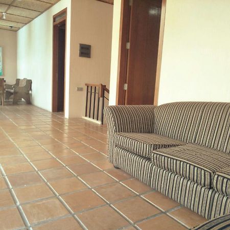 Villa Bukit Danau Cipanas  Exterior foto