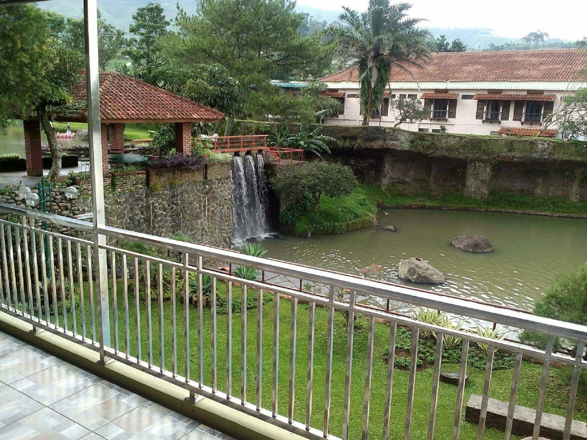 Villa Bukit Danau Cipanas  Exterior foto